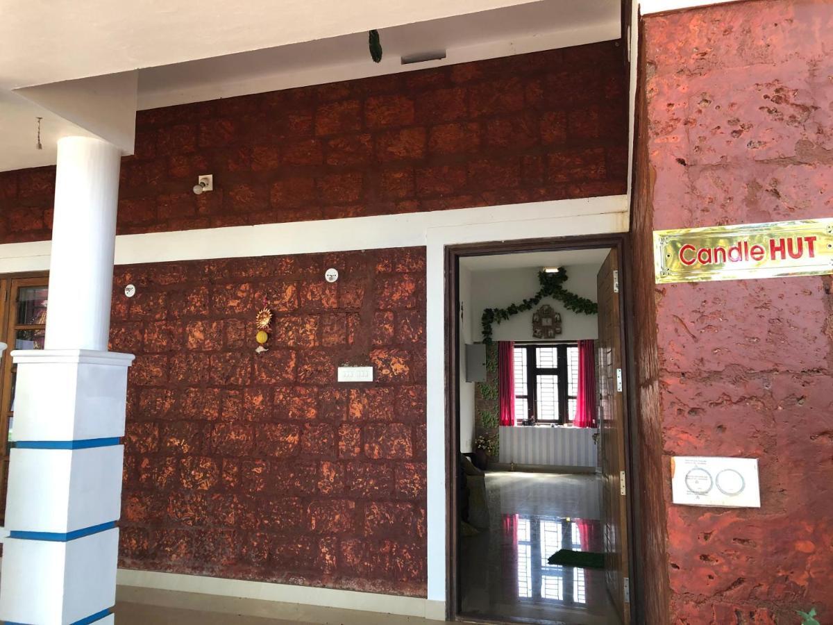 Candlehut Homestay Nileshwar ภายนอก รูปภาพ